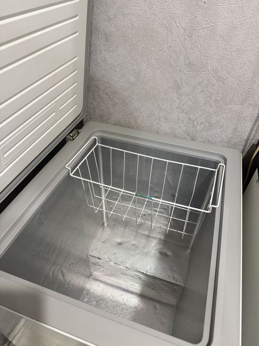 Продам морозильную камеру