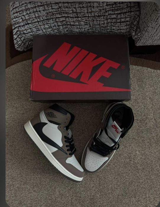 Jordan 1 travis scott dark moka