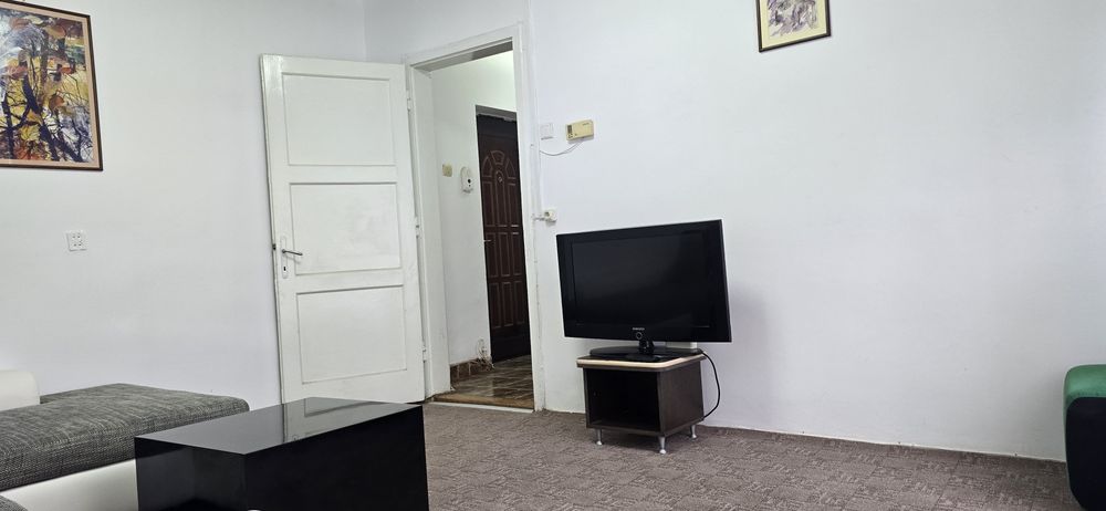Inchiriez apartament 2 camere UltraCentral