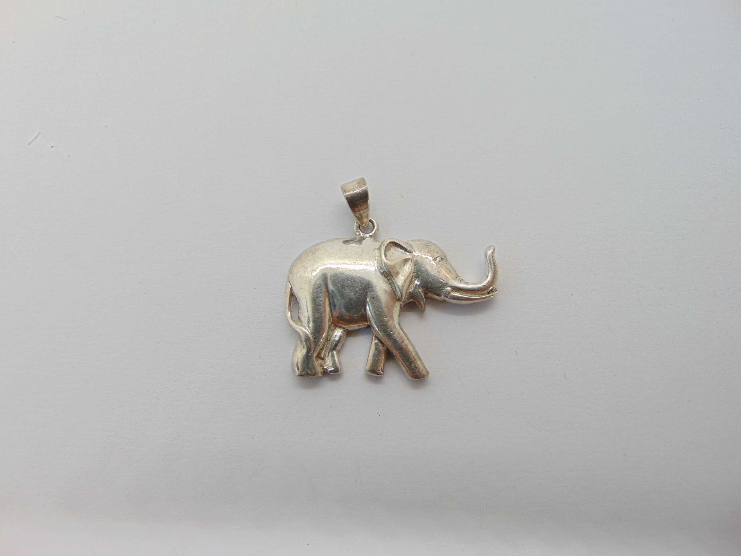 Pandantiv elefant din argint