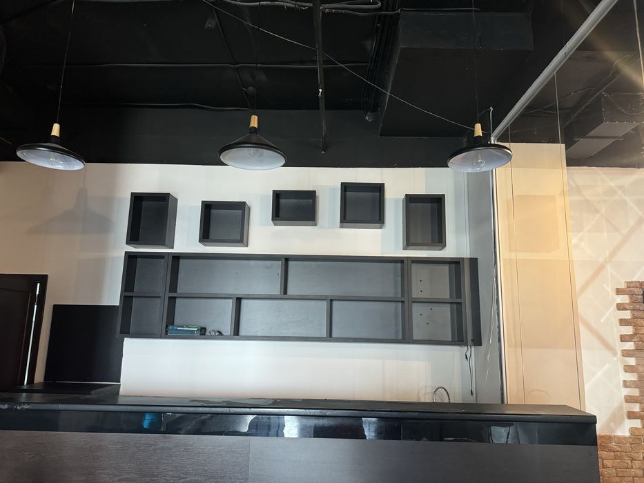 Продам срочно барный интерьер недорого