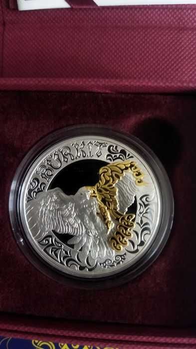 Серебряная монета Беркут.