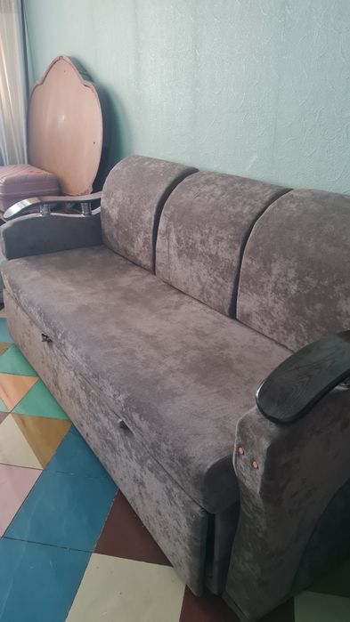 Диван для гостинной