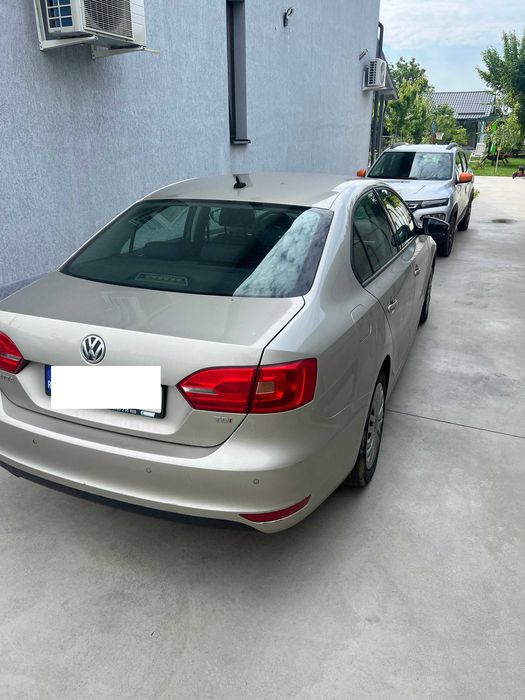 vw jetta 2014 unic proprietar masina personala ingrijita 1.6 tdi bmw