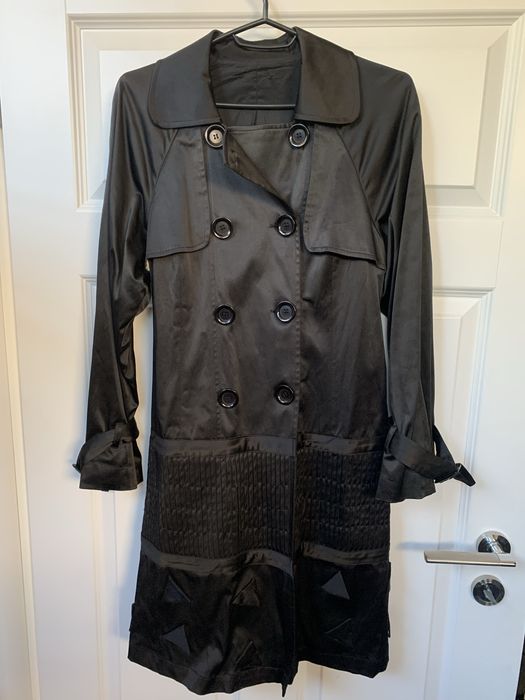 Trench uri elegante ,cu detalii de efect