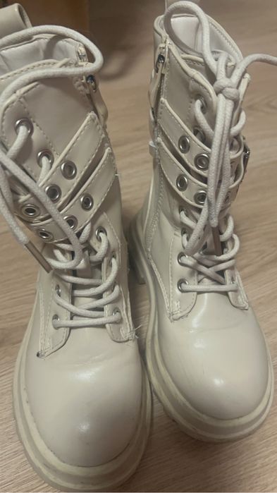 Ghete copii bej mărimea 28