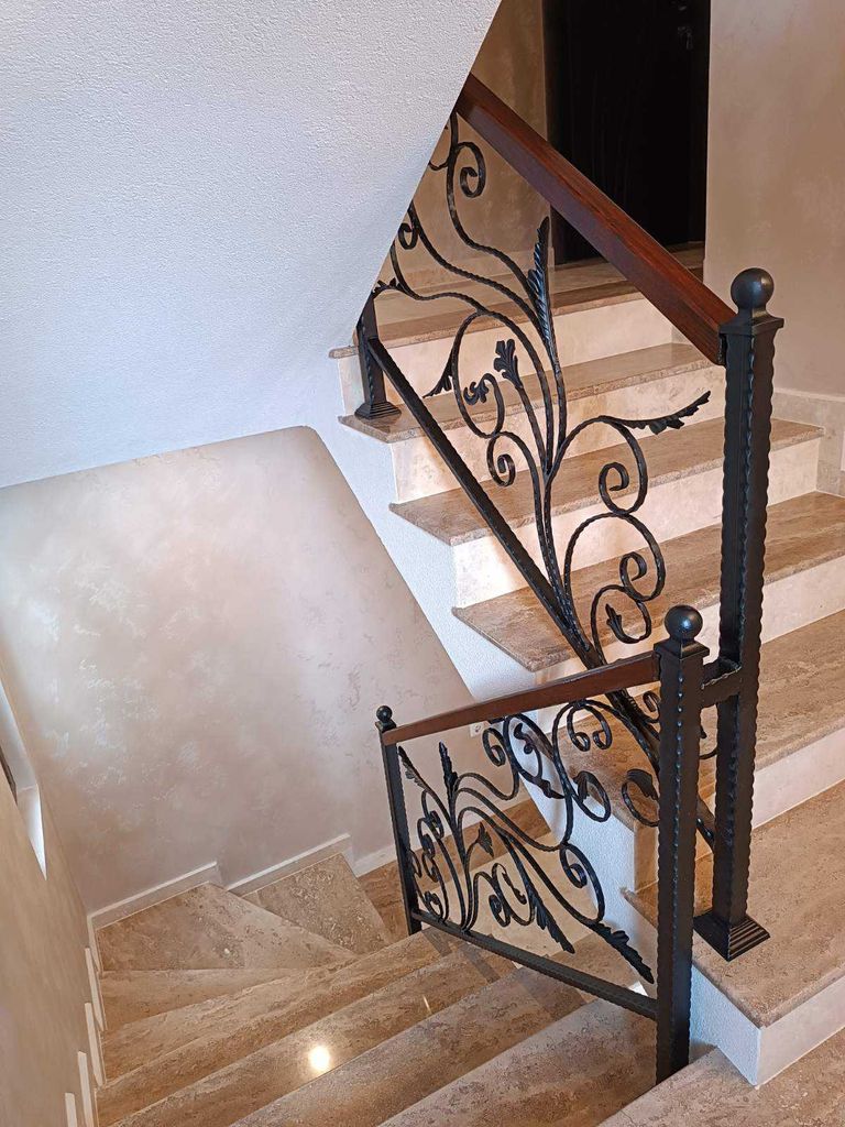 Продава се Къща в с. Кранево, Област Добрич - 300 кв.м за 1700 €/кв.м - Снимка #5
