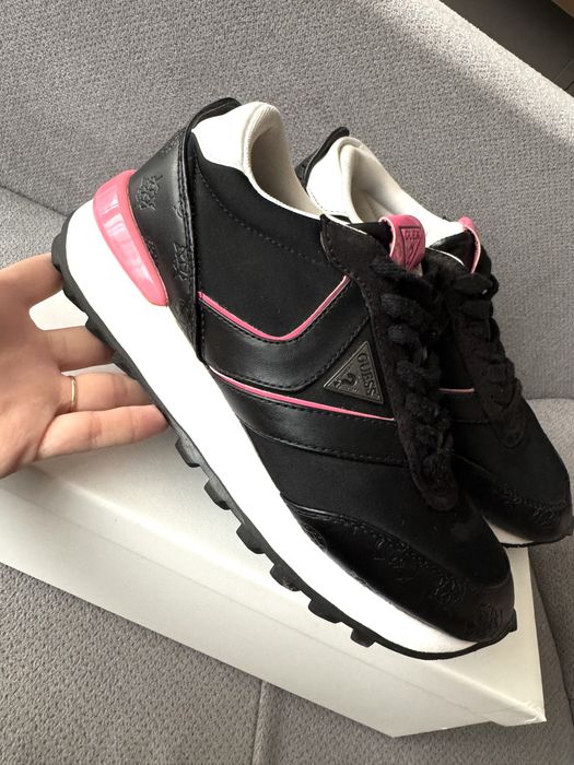 Guess оригинални маратонки