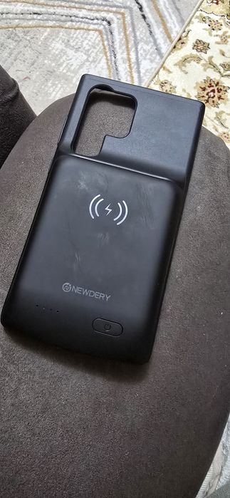 Продам чехол зарядку на Samsung S24 Ultra