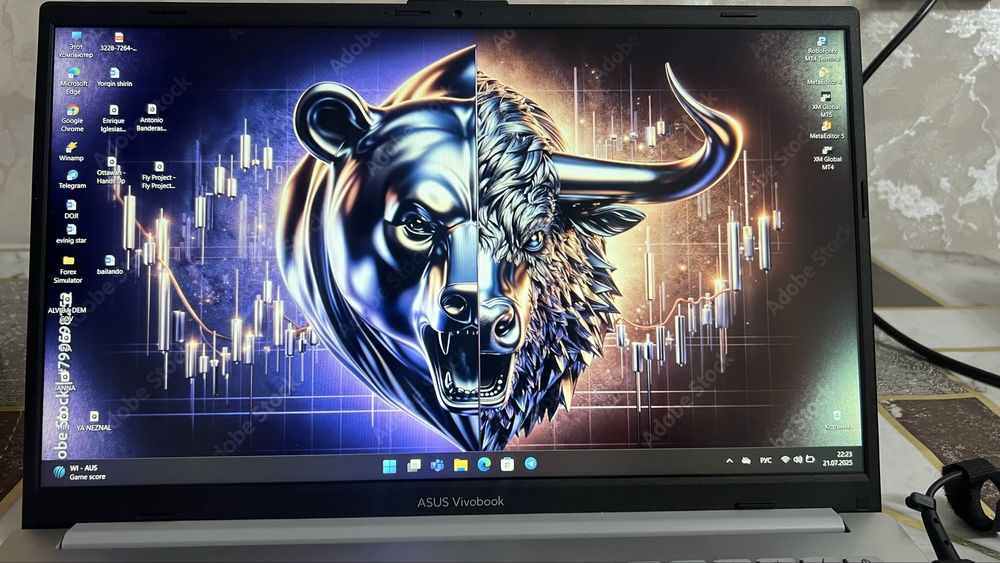 ASUS Vivobook янги олиб ишлатмади каробкалари билан турипди