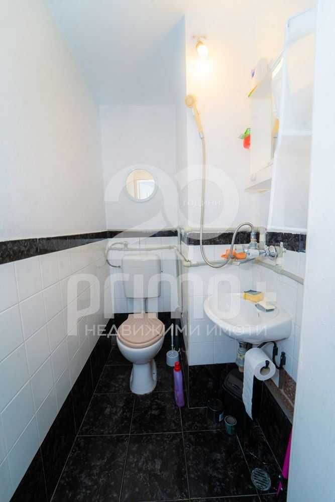 Продава се Къща в с. Леденик, Област Велико Търново - 154 кв.м за 975 €/кв.м - Снимка #14