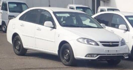 Lacetti 1-pozitsiya plus comfort sotiladi