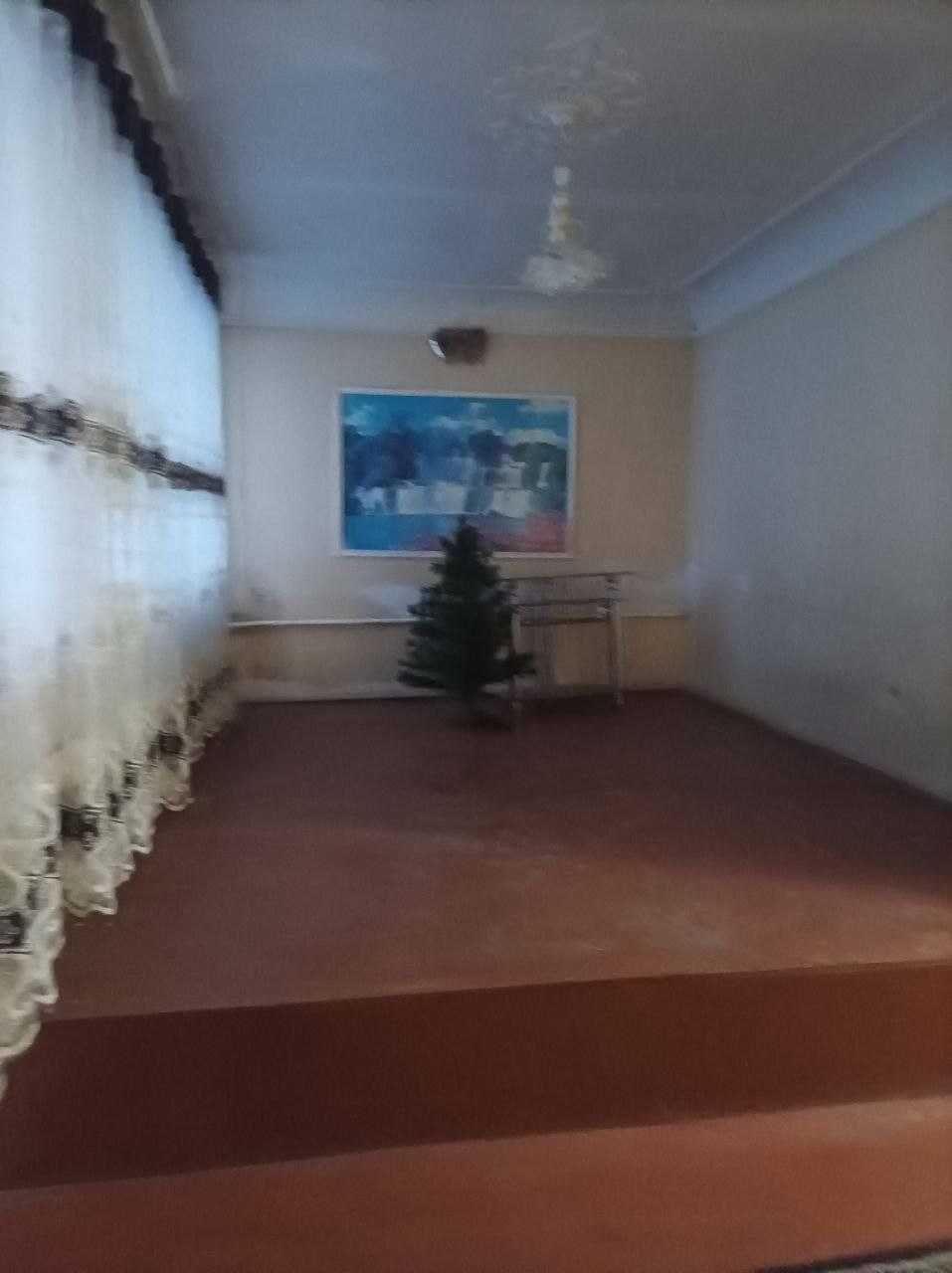 Uy sotiladi 16 sotik