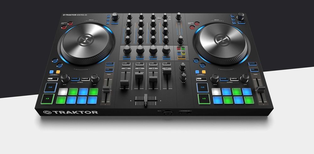 Native Instruments Traktor Kontrol S3