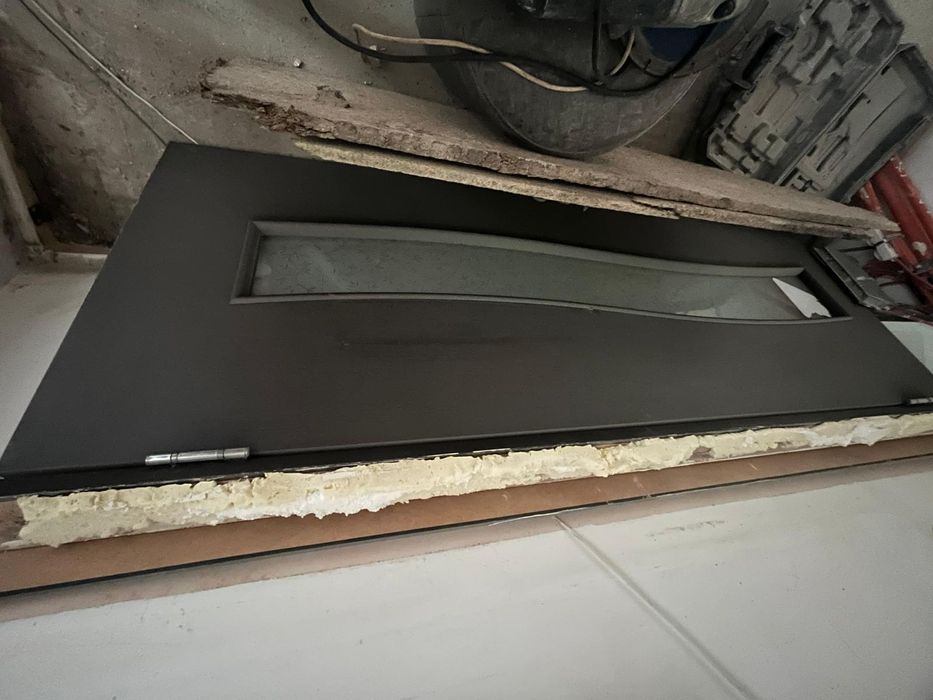 Uși pentru diferite nevoi – securitate, interior și design modern