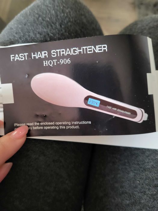 Четка за изправяне на  коса 20лв нова