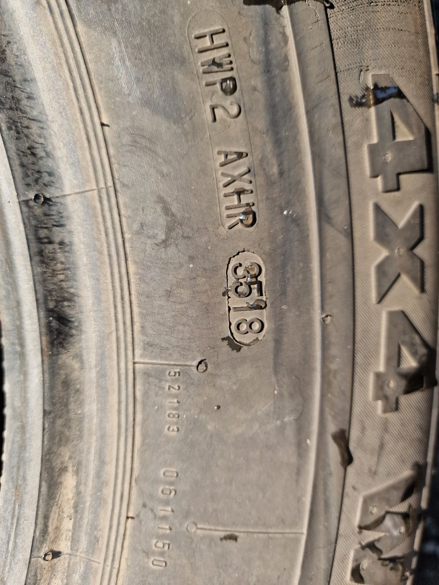 Anvelope 265/60R18 marca Continental, M+S ,DOT 2018, 8 mm