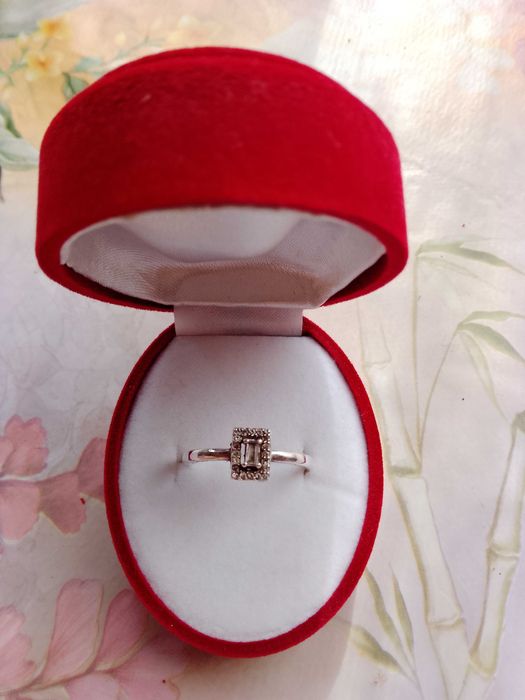 Сребърен пръстен с камъни размер 66