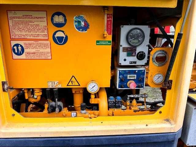 Pompa de beton MECBO GETTO P4 / Putzmeister / CIFA / SWING