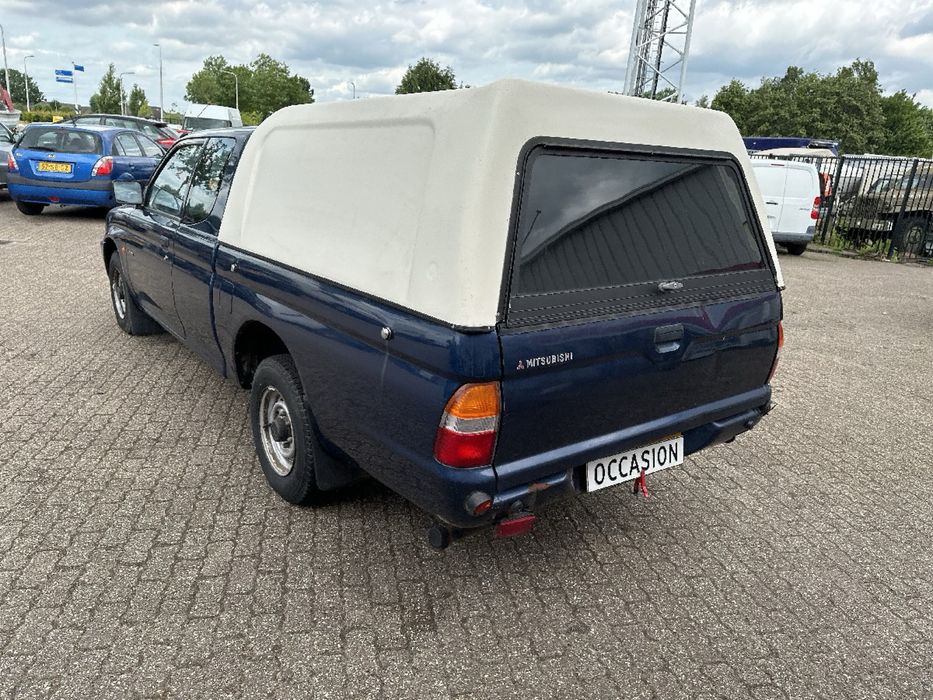Mitsubishi l200 , 160 000 km