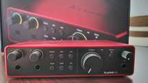 Focusrite Scarlett 2i2 Studio 4th Gen