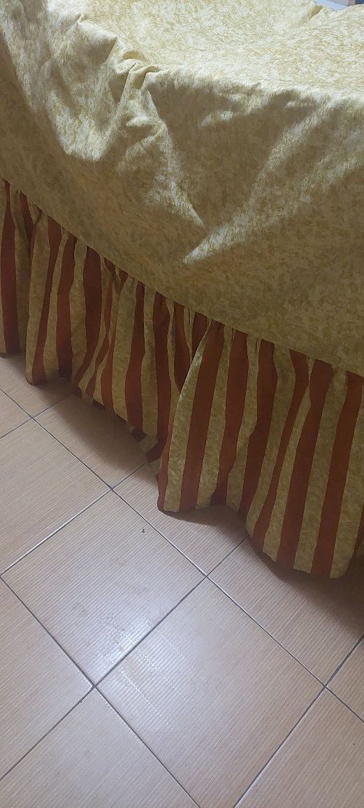 Vând 6 draperii  living (260 x 260 cm)