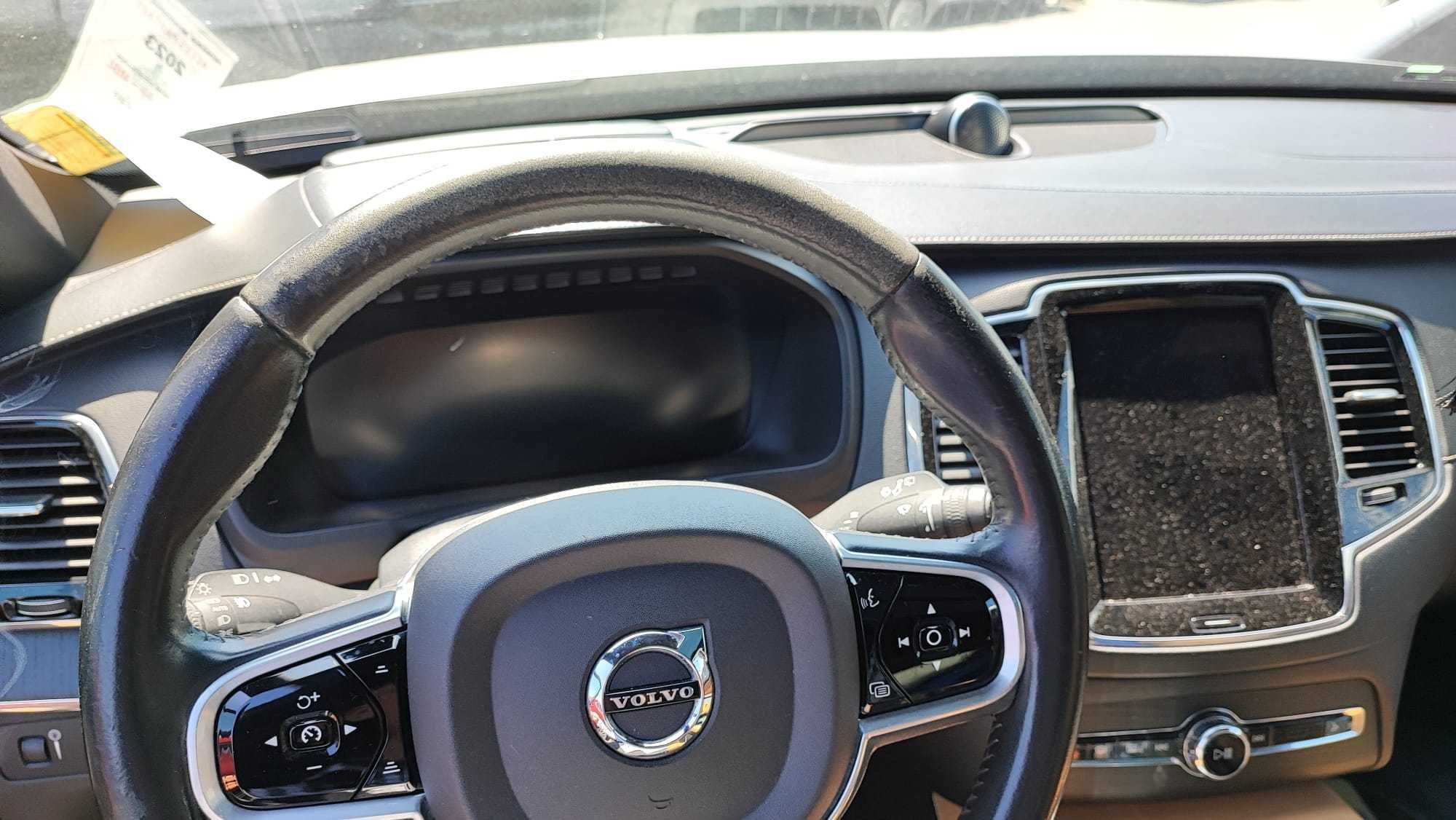 VOLVO XC90 HIBRID (diesel + electric)