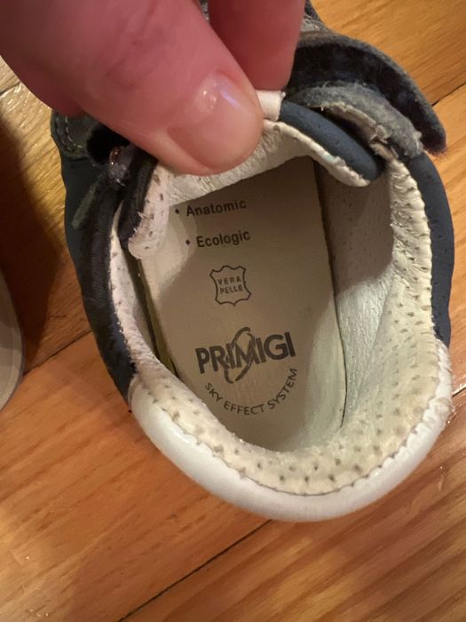 Детски обувки adidas и primigi 25 номер