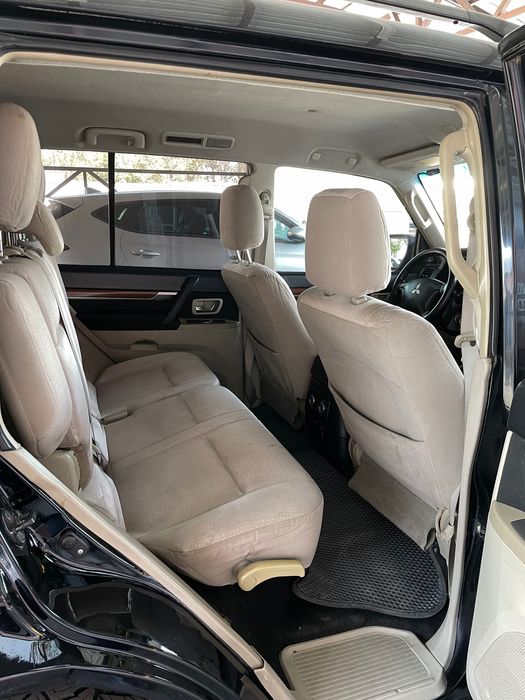 Mitsubishi Pajero GLS (V6) avtomobili sotiladi !
