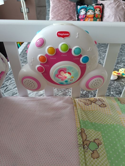 Музикална въртележка + обиколник за кошара + завивка