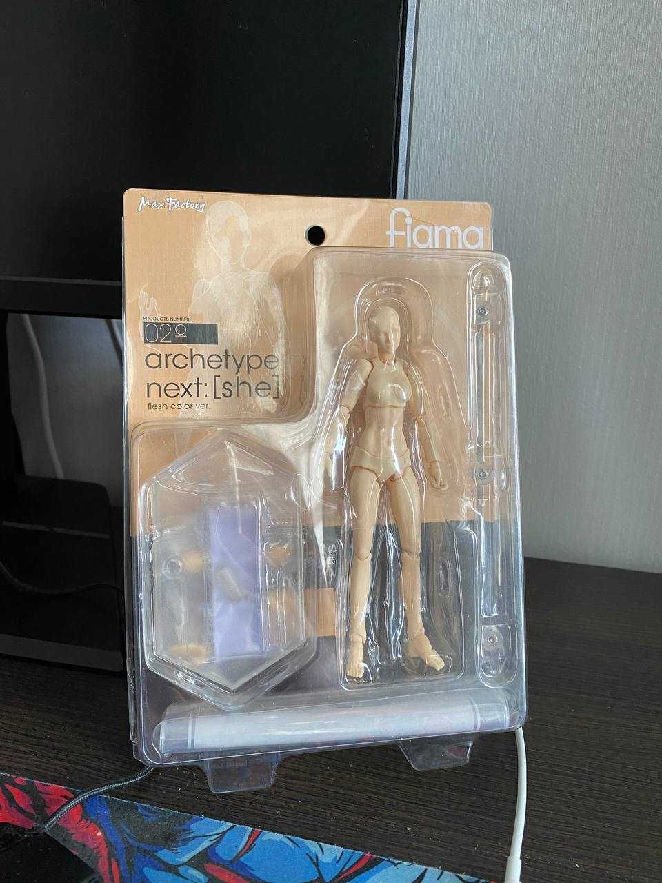 figma Archetype Next: She/ фигма: Женская фигурка