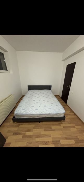 Pat 160/200 cm cu saltea