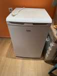 Хладилник Beko 84см