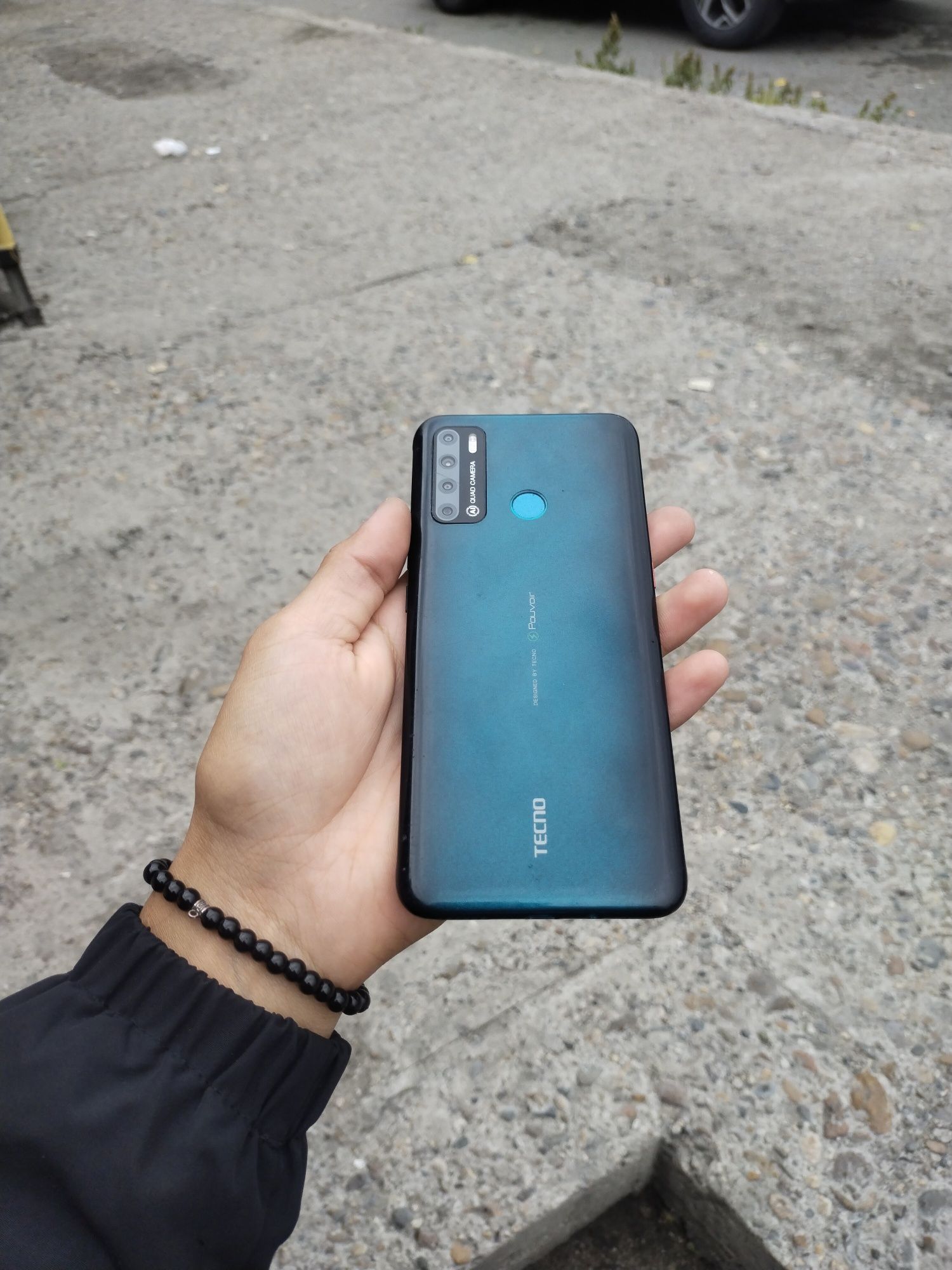 Продам Tecno 4 в идеале