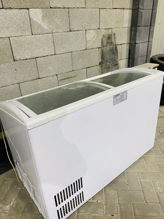 морозильник сост норм работает хорошо