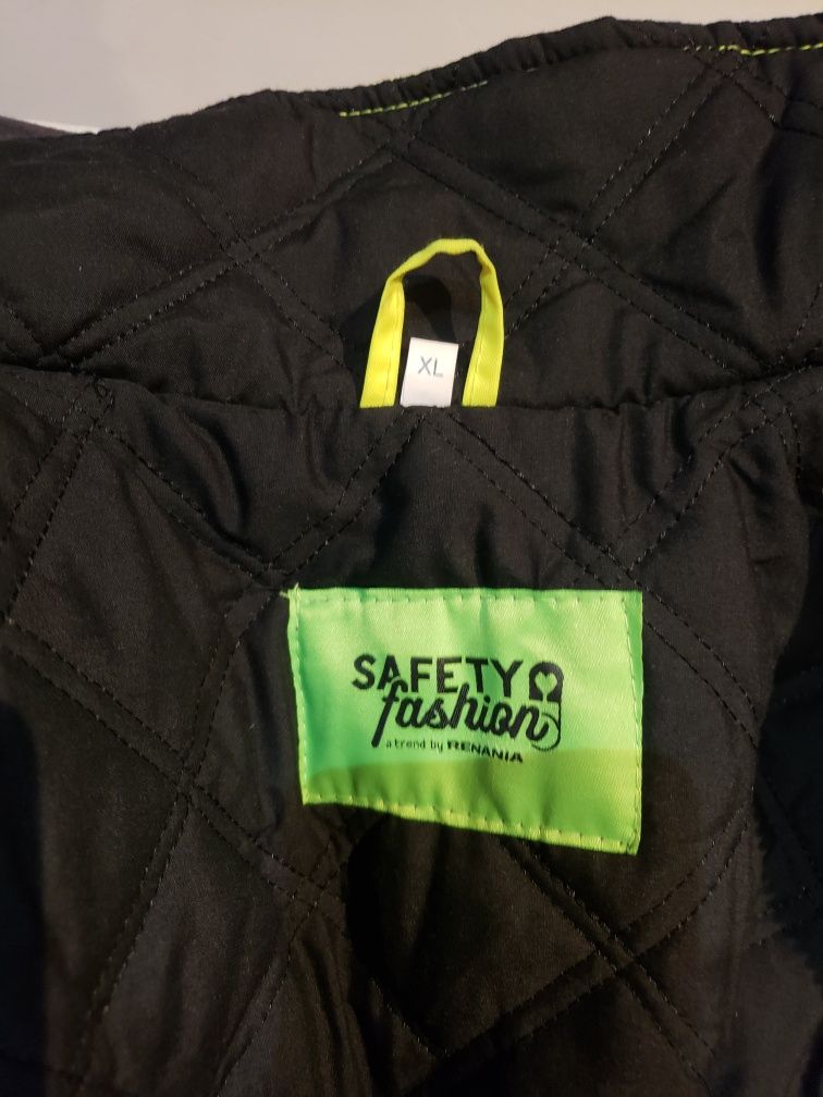 Jacketa  safety reflectorizanta,noua