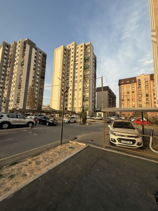 Срочна квартира сотилади яшнабод тумани чикалив метро енида