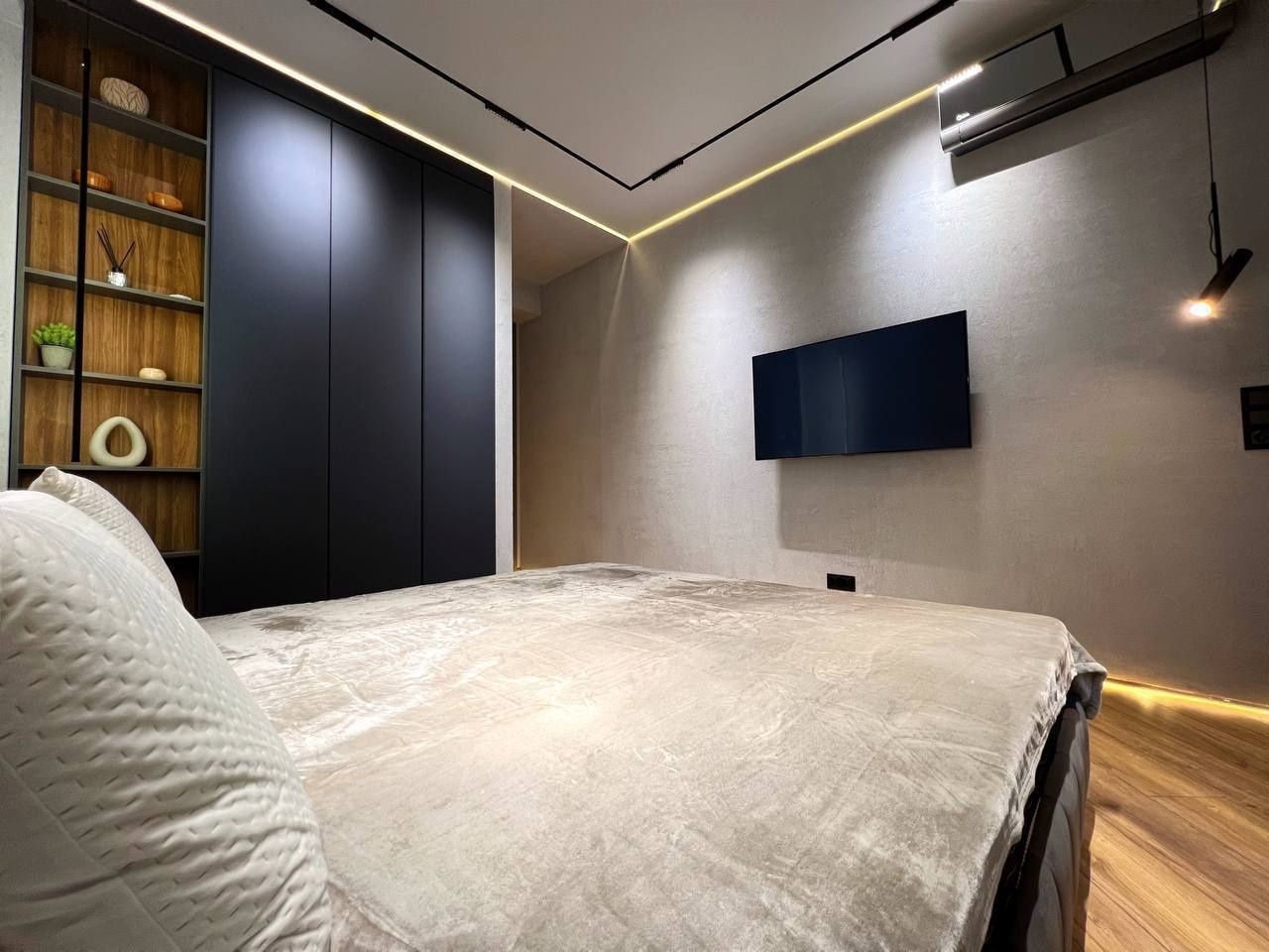 Элитный комплекс Парисьен Golden House, новая квартира в аренду
