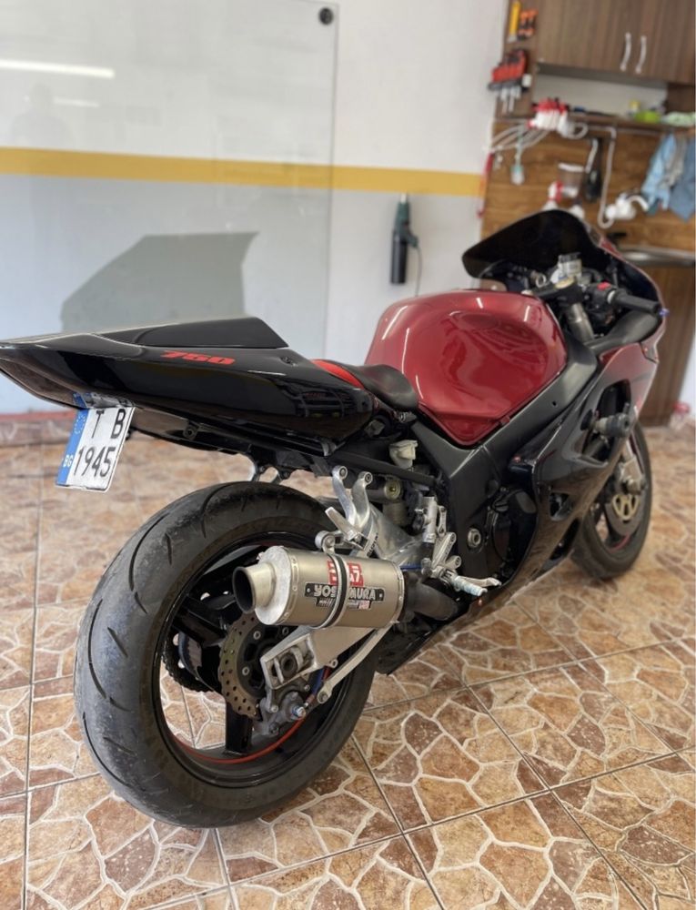 Suzuki GSX-R 750