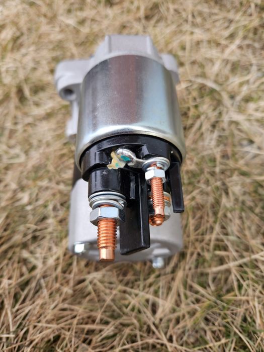 Новый стартер на Рено  сандеро  степвей