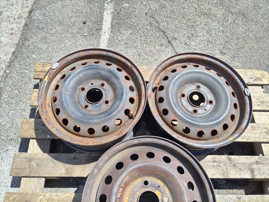 15 цола 4 х 114,3 мм Нисан