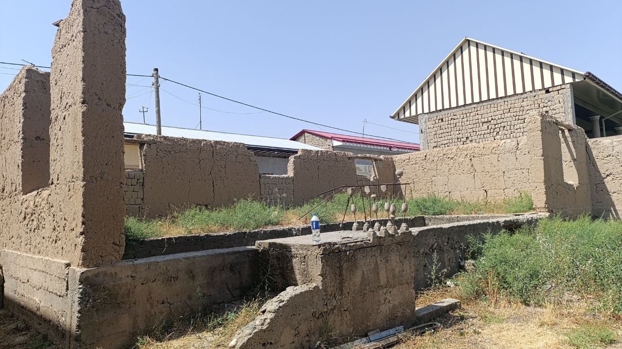 Atrofi uralgan yer maydoni sotiladi/Qaror chiqqan