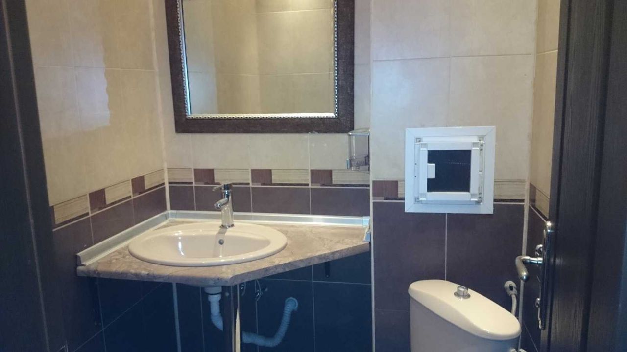Продава се Офис в Бургас, Славейков - 122 кв.м за 795 €/кв.м - Снимка #2