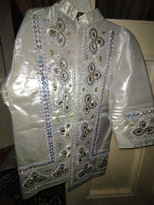 Детский праздничный халат ручной работа. Зар чўпон, Zar chopon.