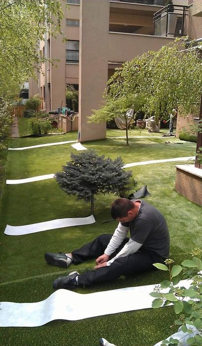 Gazon sintetic și ornamental