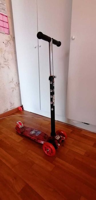 Продам  детский самокат
