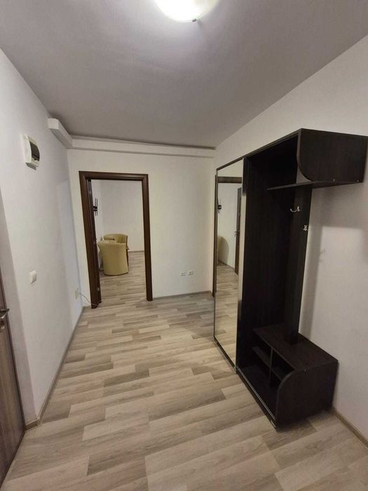 Închiriez apartament cu 2 camere, zona centrala, Brasov.