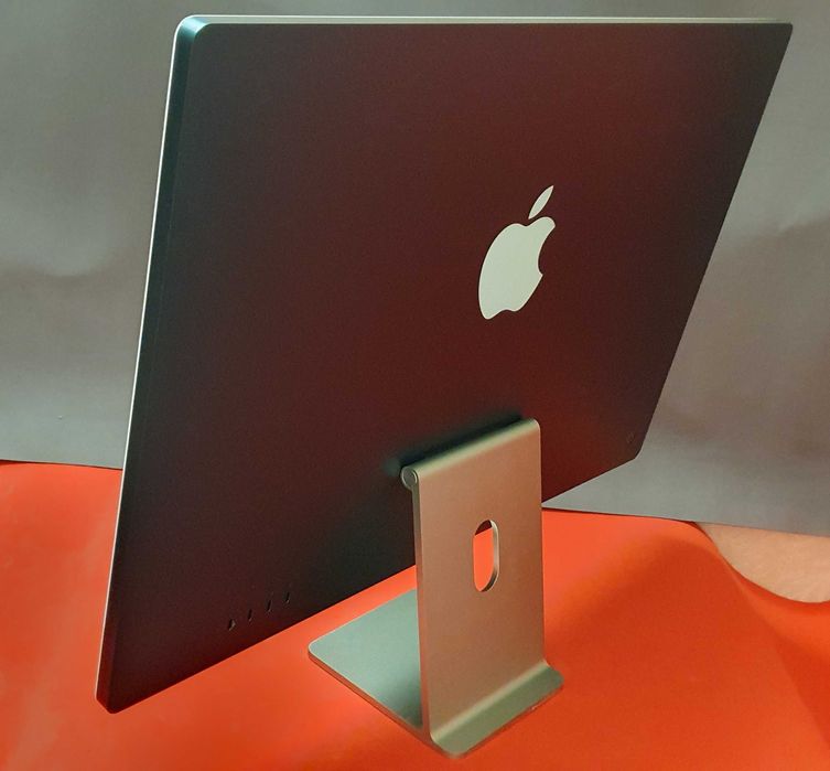 Apple iMac (2021) 24" M1 8c CPU/8c GPU  4 USB  порта