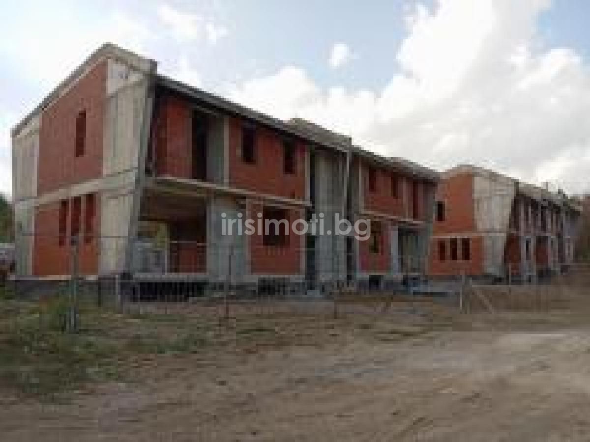 Продава се Къща в София, м-т Детски град - 261 кв.м за 1823 €/кв.м - Снимка #1