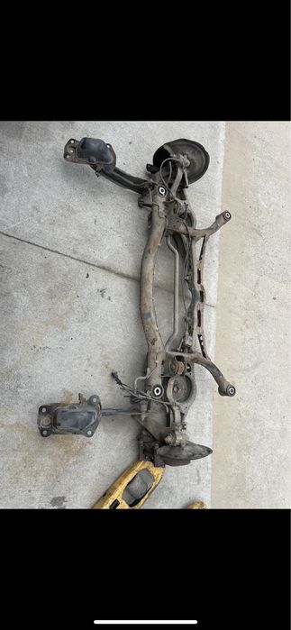 Punte spate completa fara etrier Volkswagen passat CC b6 b7 golf 5